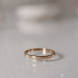 Handgraverad Goldie med Diamanter